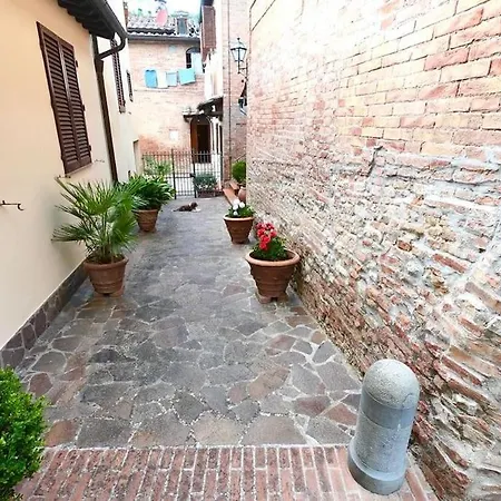 Casa Lazzaro Al Centro Di *