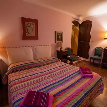 度假居 Casa Lazzaro Al Centro Di 锡耶纳