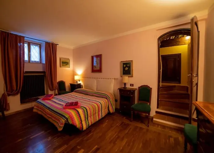 別荘 Casa Lazzaro Al Centro Di シエーナ