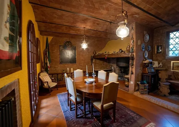 Casa Lazzaro Al Centro Di Holiday home Siena