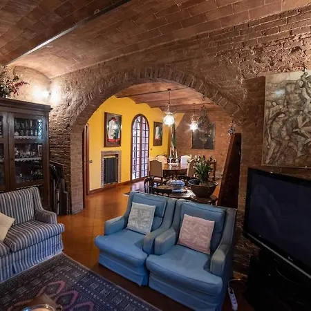 Nyaraló Casa Lazzaro Al Centro Di *